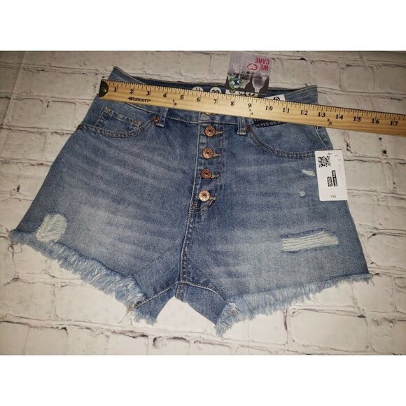 NWT Repreve THE WEDGE Super High-Rise Button Front Jean Shorts Size 3/26 - Picture 3 of 4